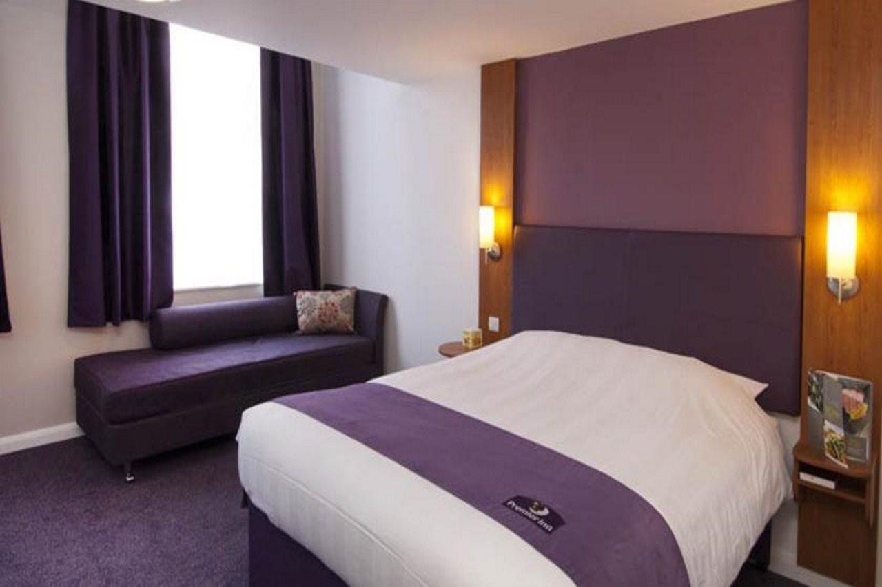 Premier Inn Haydock Park/M6 J23 Warrington Eksteriør billede