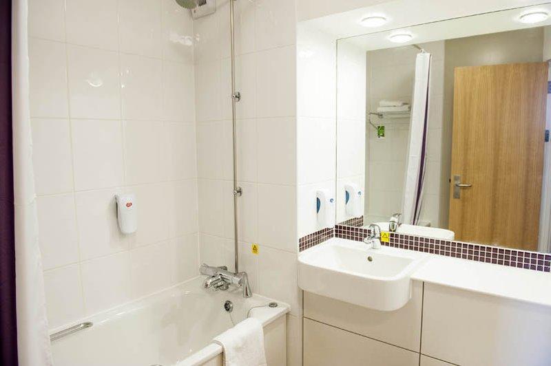 Premier Inn Haydock Park/M6 J23 Warrington Eksteriør billede